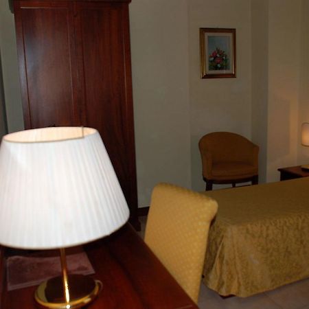 Certosa Hotel Мілан Екстер'єр фото
