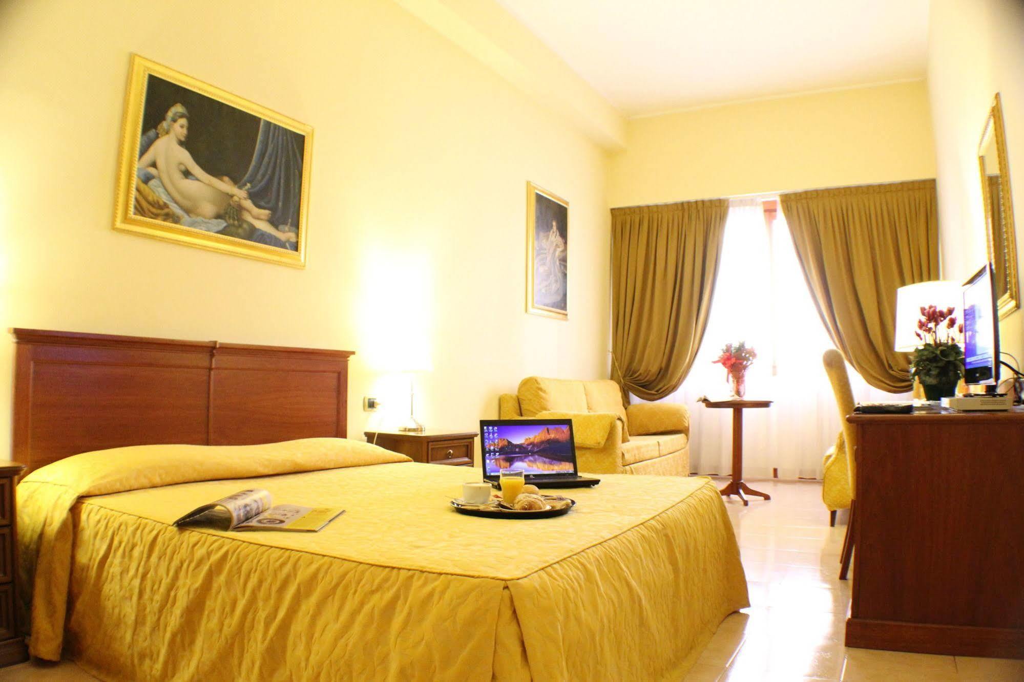 Certosa Hotel Мілан Екстер'єр фото